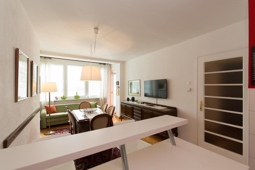 Apartment Gloria ซาราเยโว ภายนอก รูปภาพ