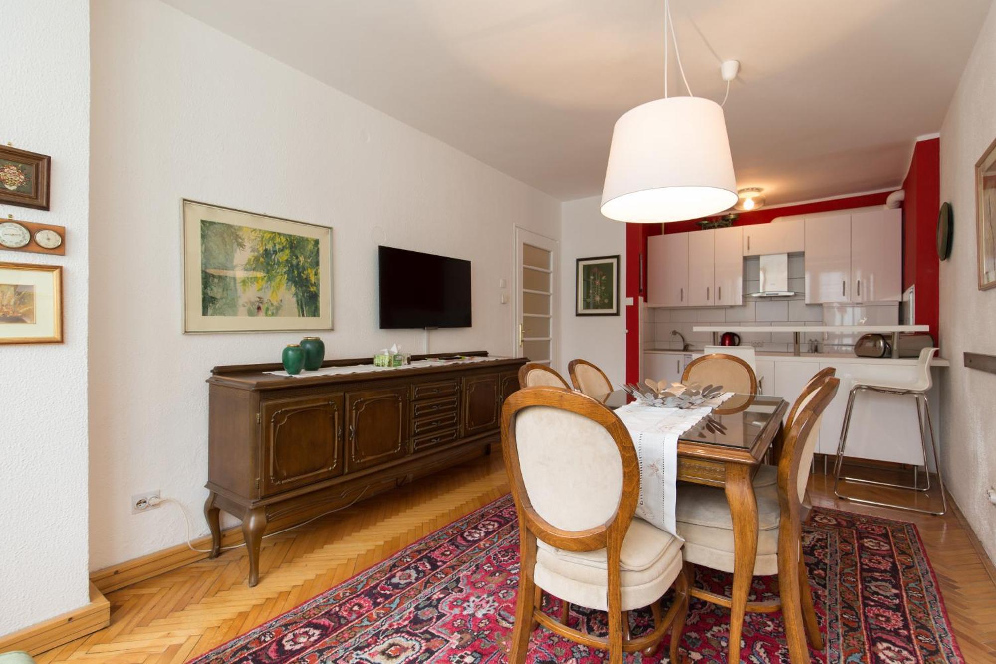 Apartment Gloria ซาราเยโว ภายนอก รูปภาพ